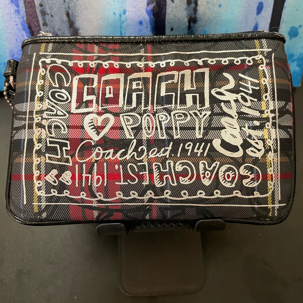 Coach Poppy Rare Graphic Plaid Wristlet Excellent Condition No Call Outs